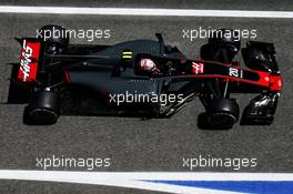 Kevin Magnussen (DEN) Haas VF-17. 12.05.2017. Formula 1 World Championship, Rd 5, Spanish Grand Prix, Barcelona, Spain, Practice Day.