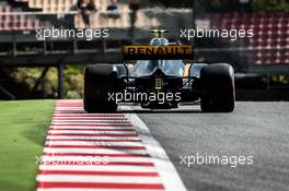 Sergey Sirotkin (RUS) Renault Sport F1 Team RS17 Third Driver. 12.05.2017. Formula 1 World Championship, Rd 5, Spanish Grand Prix, Barcelona, Spain, Practice Day.