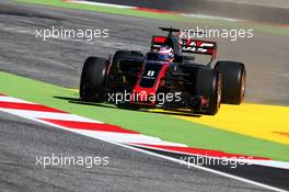 Romain Grosjean (FRA) Haas F1 Team VF-17 runs wide. 12.05.2017. Formula 1 World Championship, Rd 5, Spanish Grand Prix, Barcelona, Spain, Practice Day.