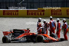 Stoffel Vandoorne (BEL) McLaren MCL32 crashed out of the race. 14.05.2017. Formula 1 World Championship, Rd 5, Spanish Grand Prix, Barcelona, Spain, Race Day.