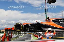 The McLaren MCL32 of race retiree Stoffel Vandoorne (BEL) McLaren. 14.05.2017. Formula 1 World Championship, Rd 5, Spanish Grand Prix, Barcelona, Spain, Race Day.