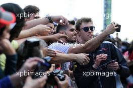 Daniil Kvyat (RUS) Scuderia Toro Rosso with fans. 11.05.2017. Formula 1 World Championship, Rd 5, Spanish Grand Prix, Barcelona, Spain, Preparation Day.