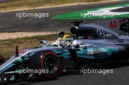 Lewis Hamilton (GBR) Mercedes AMG F1 W08 waves to the crowd at the end of FP2. 14.07.2017. Formula 1 World Championship, Rd 10, British Grand Prix, Silverstone, England, Practice Day.