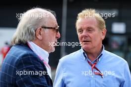 (L to R): David Richards (GBR) CEO Prodrive with Jonathan Palmer (GBR). 14.07.2017. Formula 1 World Championship, Rd 10, British Grand Prix, Silverstone, England, Practice Day.