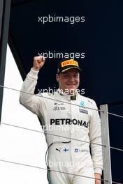 Valtteri Bottas (FIN) Mercedes AMG F1 celebrates his second position on the podium. 16.07.2017. Formula 1 World Championship, Rd 10, British Grand Prix, Silverstone, England, Race Day.