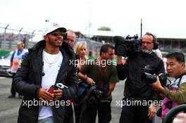 Lewis Hamilton (GBR) Mercedes AMG F1 on the drivers parade. 16.07.2017. Formula 1 World Championship, Rd 10, British Grand Prix, Silverstone, England, Race Day.
