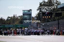 The grid before the start of the race. 03.09.2017. Formula 1 World Championship, Rd 13, Italian Grand Prix, Monza, Italy, Race Day.
