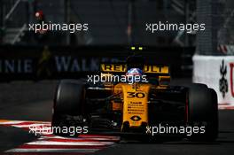 Jolyon Palmer (GBR) Renault Sport F1 Team RS17. 28.05.2017. Formula 1 World Championship, Rd 6, Monaco Grand Prix, Monte Carlo, Monaco, Race Day.