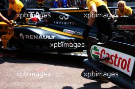 Nico Hulkenberg (GER) Renault Sport F1 Team RS17 - Castrol. 27.05.2017. Formula 1 World Championship, Rd 6, Monaco Grand Prix, Monte Carlo, Monaco, Qualifying Day.