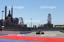 Jolyon Palmer (GBR) Renault Sport F1 Team   28.04.2017. Formula 1 World Championship, Rd 4, Russian Grand Prix, Sochi Autodrom, Sochi, Russia, Practice Day.