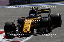 Jolyon Palmer (GBR) Renault Sport F1 Team RS17. 28.04.2017. Formula 1 World Championship, Rd 4, Russian Grand Prix, Sochi Autodrom, Sochi, Russia, Practice Day.