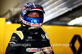 Jolyon Palmer (GBR) Renault Sport F1 Team. 28.04.2017. Formula 1 World Championship, Rd 4, Russian Grand Prix, Sochi Autodrom, Sochi, Russia, Practice Day.