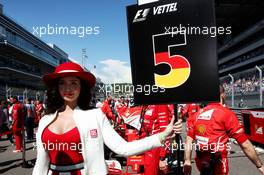 Grid girl for Sebastian Vettel (GER) Ferrari SF70H. 30.04.2017. Formula 1 World Championship, Rd 4, Russian Grand Prix, Sochi Autodrom, Sochi, Russia, Race Day.