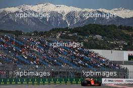 Stoffel Vandoorne (BEL) McLaren MCL32. 29.04.2017. Formula 1 World Championship, Rd 4, Russian Grand Prix, Sochi Autodrom, Sochi, Russia, Qualifying Day.