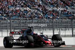 Romain Grosjean (FRA) Haas F1 Team VF-17. 29.04.2017. Formula 1 World Championship, Rd 4, Russian Grand Prix, Sochi Autodrom, Sochi, Russia, Qualifying Day.