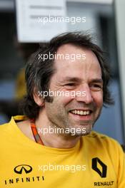 Ciaron Pilbeam (GBR) Renault Sport F1 Team Chief Race Engineer. 27.04.2017. Formula 1 World Championship, Rd 4, Russian Grand Prix, Sochi Autodrom, Sochi, Russia, Preparation Day.