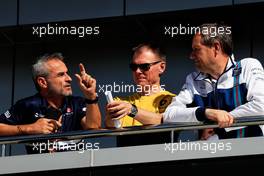 (L to R): Beat Zehnder (SUI) Sauber F1 Team Manager with Alan Permane (GBR) Renault Sport F1 Team Trackside Operations Director and Steve Nielsen (GBR) Williams Sporting Manager. 27.04.2017. Formula 1 World Championship, Rd 4, Russian Grand Prix, Sochi Autodrom, Sochi, Russia, Preparation Day.