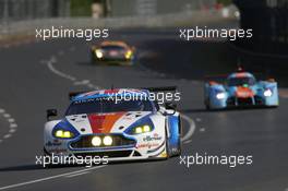 Andrew Howard (GBR) / Ross Gunn (GBR) / Oliver Bryant (GBR) #99 Beechdean AMR, Aston Martin Vantage V8. FIA World Endurance Championship, Le Mans 24 Hours - Practice and Qualifying, Wednesday 14th June 2017. Le Mans, France.