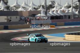 Jean-Karl Vernay (FRA) Volkswagen Golf GTi TCR, Leopard Racing Team WRT 14.04.2017. TCR International Series, Rd 2, Sakhir, Bahrain, Friday.