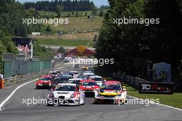 Race 1, Start of the race 09-11.06.2017 TCR International Series, Round 5, Salzburgring, Salzburg, Austria