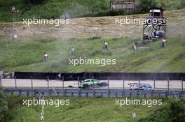 10.06.2017 - Crash, Ferenc Ficza (HUN) SEAT LeÃ³n TCR, ZengÅ‘ Motorsport 09-11.06.2017 TCR International Series, Round 5, Salzburgring, Salzburg, Austria