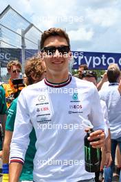 George Russell (GBR) Mercedes AMG F1 on the drivers parade. 08.05.2022. Formula 1 World Championship, Rd 5, Miami Grand Prix, Miami, Florida, USA, Race Day.