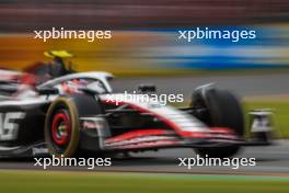 Yuki Tsunoda (JPN) AlphaTauri AT04. 01.04.2023. Formula 1 World Championship, Rd 3, Australian Grand Prix, Albert Park, Melbourne, Australia, Qualifying Day.