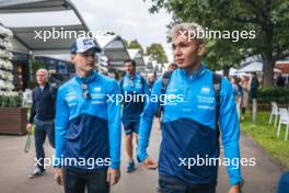 (L to R): Logan Sargeant (USA) Williams Racing with Alexander Albon (THA) Williams Racing. 30.03.2023. Formula 1 World Championship, Rd 3, Australian Grand Prix, Albert Park, Melbourne, Australia, Preparation Day.