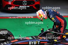Pole sitter Max Verstappen (NLD) Red Bull Racing RB19 in qualifying parc ferme. 30.06.2023. Formula 1 World Championship, Rd 10, Austrian Grand Prix, Spielberg, Austria, Qualifying Day.