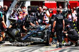 George Russell (GBR) Mercedes AMG F1 W14 practices a pit stop. 30.06.2023. Formula 1 World Championship, Rd 10, Austrian Grand Prix, Spielberg, Austria, Qualifying Day.
