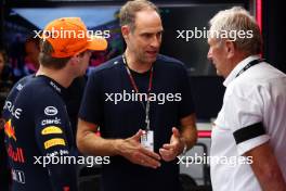 (L to R): Max Verstappen (NLD) Red Bull Racing with Oliver Mintzlaff (GER) Red Bull Racing Chief Executive Officer and Dr Helmut Marko (AUT) Red Bull Motorsport Consultant. 02.07.2023. Formula 1 World Championship, Rd 10, Austrian Grand Prix, Spielberg, Austria, Race Day.