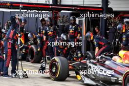 Max Verstappen (NLD) Red Bull Racing RB19 makes a pit stop. 02.07.2023. Formula 1 World Championship, Rd 10, Austrian Grand Prix, Spielberg, Austria, Race Day.