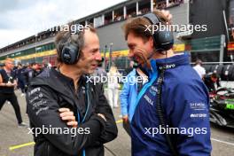 (L to R): Ciaron Pilbeam (GBR) Alpine F1 Team Chief Race Engineer with James Vowles (GBR) Williams Racing Team Principal on the grid. 30.07.2023. Formula 1 World Championship, Rd 13, Belgian Grand Prix, Spa Francorchamps, Belgium, Race Day.