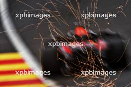 Max Verstappen (NLD) Red Bull Racing RB19 sends sparks flying. 30.07.2023. Formula 1 World Championship, Rd 13, Belgian Grand Prix, Spa Francorchamps, Belgium, Race Day.
