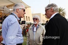 (L to R): Piero Ferrari (ITA) Ferrari Vice-President with Bernie Ecclestone (GBR) and Dr Helmut Marko (AUT) Red Bull Motorsport Consultant. 05.03.2023. Formula 1 World Championship, Rd 1, Bahrain Grand Prix, Sakhir, Bahrain, Race Day.