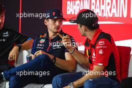 (L to R): Max Verstappen (NLD) Red Bull Racing and Pierre Gasly (FRA) Alpine F1 Team in the FIA Press Conference. 02.03.2023. Formula 1 World Championship, Rd 1, Bahrain Grand Prix, Sakhir, Bahrain, Preparation Day.
