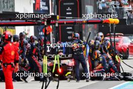 Sergio Perez (MEX) Red Bull Racing RB19 makes a pit stop. 18.06.2023. Formula 1 World Championship, Rd 9, Canadian Grand Prix, Montreal, Canada, Race Day.