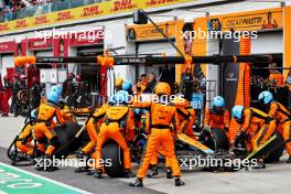 Lando Norris (GBR) McLaren MCL60 makes a pit stop. 18.06.2023. Formula 1 World Championship, Rd 9, Canadian Grand Prix, Montreal, Canada, Race Day.