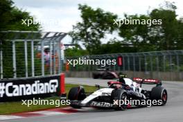 Yuki Tsunoda (JPN) AlphaTauri AT04. 18.06.2023. Formula 1 World Championship, Rd 9, Canadian Grand Prix, Montreal, Canada, Race Day.