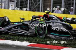 Lewis Hamilton (GBR) Mercedes AMG F1 W14 runs wide. 17.06.2023. Formula 1 World Championship, Rd 9, Canadian Grand Prix, Montreal, Canada, Qualifying Day.