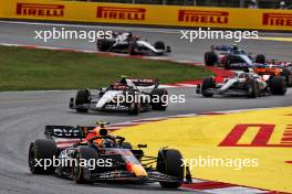 Sergio Perez (MEX) Red Bull Racing RB19. 04.06.2023. Formula 1 World Championship, Rd 8, Spanish Grand Prix, Barcelona, Spain, Race Day.