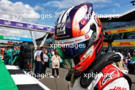 Kevin Magnussen (DEN) Haas F1 Team on the grid. 09.07.2023. Formula 1 World Championship, Rd 11, British Grand Prix, Silverstone, England, Race Day.