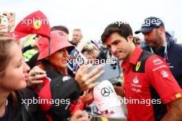 Carlos Sainz Jr (ESP) Ferrari with fans. 09.07.2023. Formula 1 World Championship, Rd 11, British Grand Prix, Silverstone, England, Race Day.