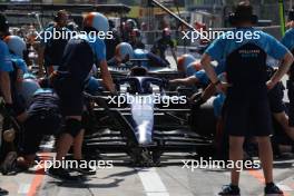Alexander Albon (THA) Williams Racing FW45 in the pits. 02.09.2023. Formula 1 World Championship, Rd 15, Italian Grand Prix, Monza, Italy, Qualifying Day.