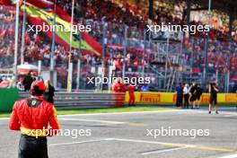 Carlos Sainz Jr (ESP) Ferrari in qualifying parc ferme. 02.09.2023. Formula 1 World Championship, Rd 15, Italian Grand Prix, Monza, Italy, Qualifying Day.