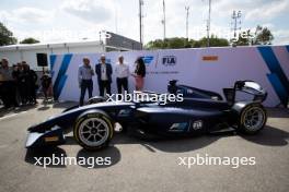 (L to R): Stefano Domenicali (ITA) Formula One President and CEO; Robert Reid (GBR) FIA Deputy President for Sport; Bruno Michel (FRA) F2 and F3 Chief Executive Officer; Laura Winter (GBR) F1 Presenter - 2024 F2 car is unveiled. 31.08.2023. Formula 1 World Championship, Rd 15, Italian Grand Prix, Monza, Italy, Preparation Day.