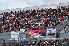 Circuit atmosphere - fans in the grandstand. 22.09.2023. Formula 1 World Championship, Rd 17, Japanese Grand Prix, Suzuka, Japan, Practice Day.