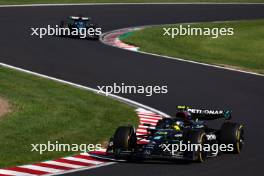Lewis Hamilton (GBR) Mercedes AMG F1 W14. 24.09.2023. Formula 1 World Championship, Rd 17, Japanese Grand Prix, Suzuka, Japan, Race Day.
