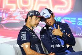 (L to R): Sergio Perez (MEX) Red Bull Racing and Alexander Albon (THA) Williams Racing in the FIA Press Conference. 15.11.2023. Formula 1 World Championship, Rd 22, Las Vegas Grand Prix, Las Vegas, Nevada, USA, Preparation Day.
