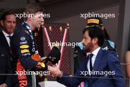 Race winner Max Verstappen (NLD) Red Bull Racing on the podium with Mohammed Bin Sulayem (UAE) FIA President. 28.05.2023. Formula 1 World Championship, Rd 7, Monaco Grand Prix, Monte Carlo, Monaco, Race Day.
